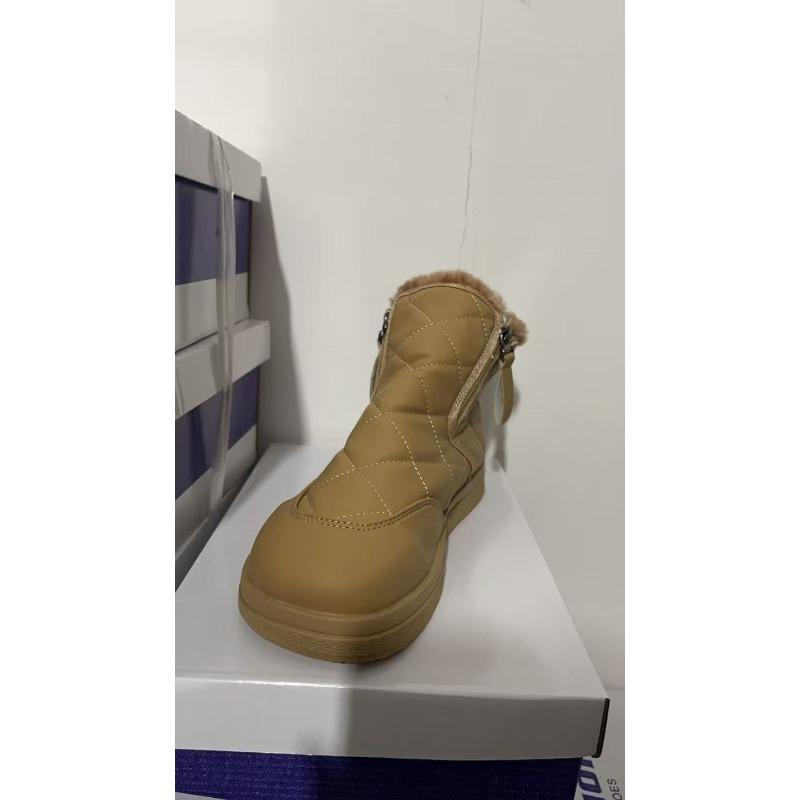 

Snow boots women s new winter velvet thickened large cotton shoes waterproof, non-slip, cold-proof and warm short boots 40