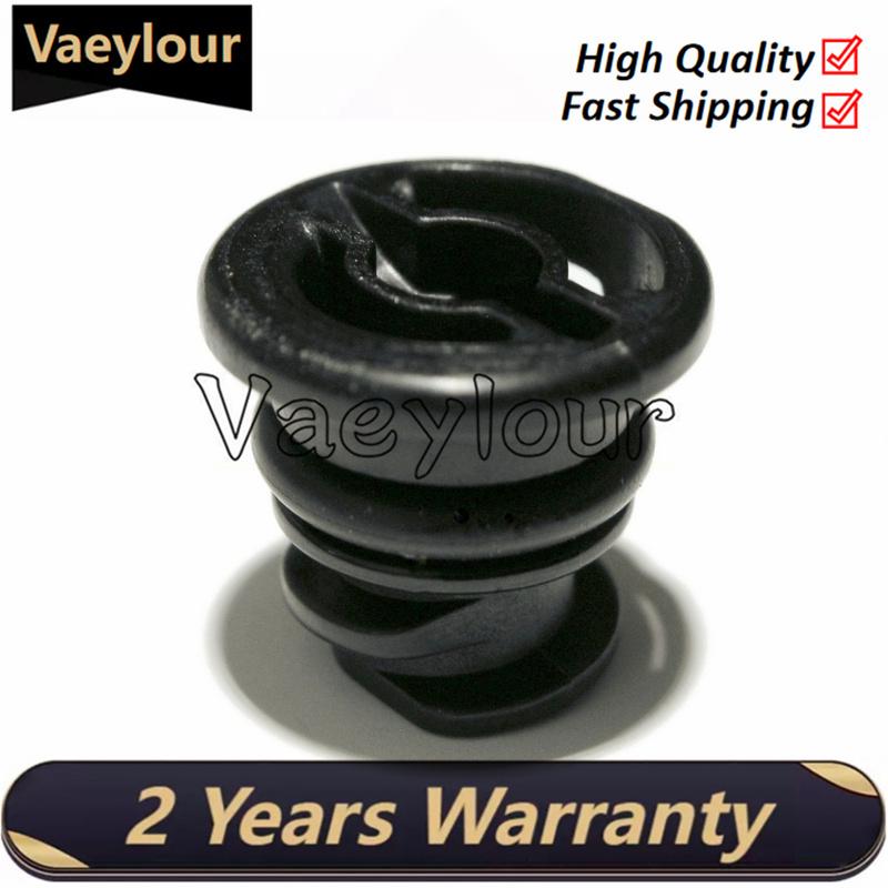 New Engine Oil Drain Plug Bolt  06L103801 06L 103 801 for A3 Polo Sharan Beetle Golf 7 MK7 GTI Passat B7 Tiguan 1.8T 2.0T