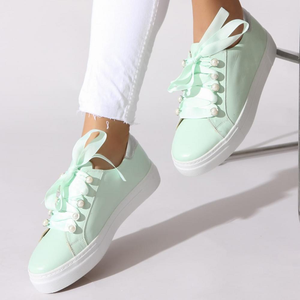 

Зеленые женские кроссовки из натуральной кожи 39 зелёный