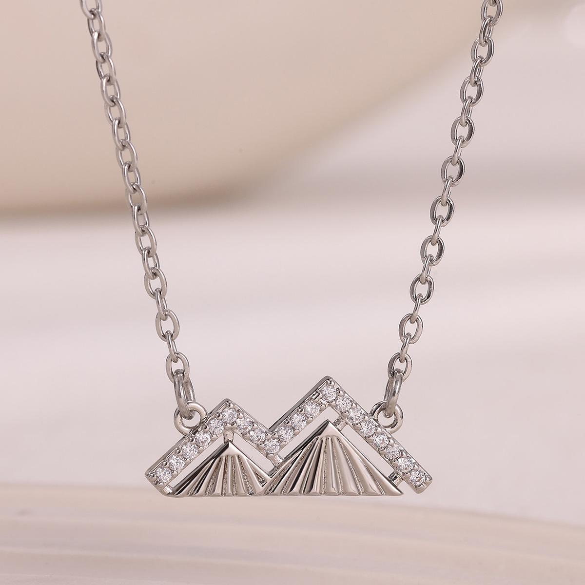 

Stylish Mountain Necklace With Zircon For Women Gold Color Charm Elegant Nameplate Geometric Pendant Necklaces Wedding Jewelry