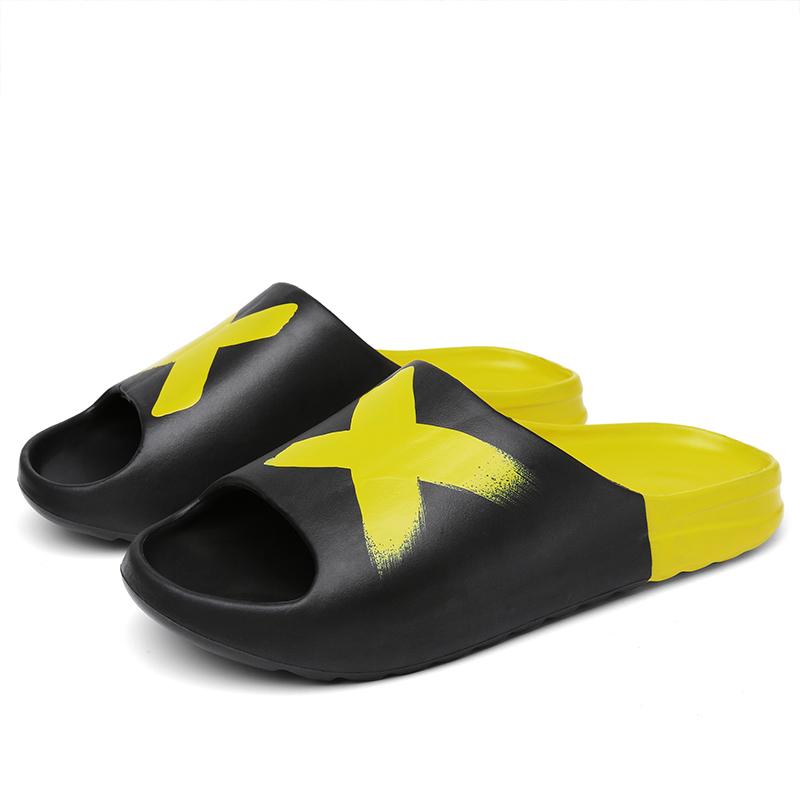 

Мода 2024 Лето Мужские тапочки Модные Легкие Дышащие Противоскользящие Крутые тапочки Уличные Домашние Легкие Мягкие Мужские сандалии 45