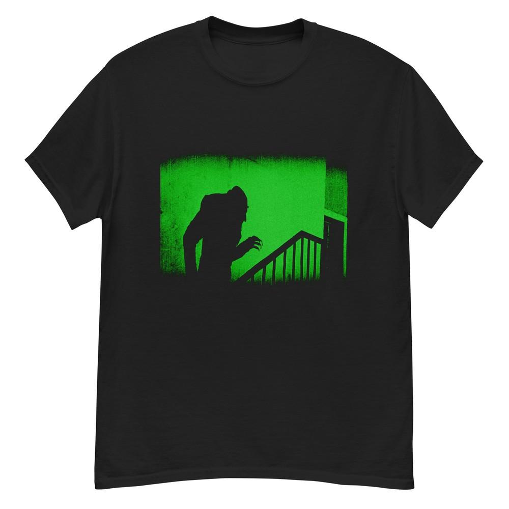 

Nosferatu (1922 T-shirt Fan Gift Unisex T-Shirt XXXL