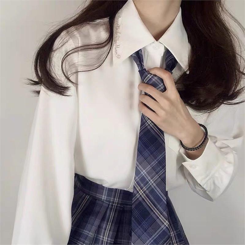 Women's Long Sleeve Embroidered Crane School-Style Shirt