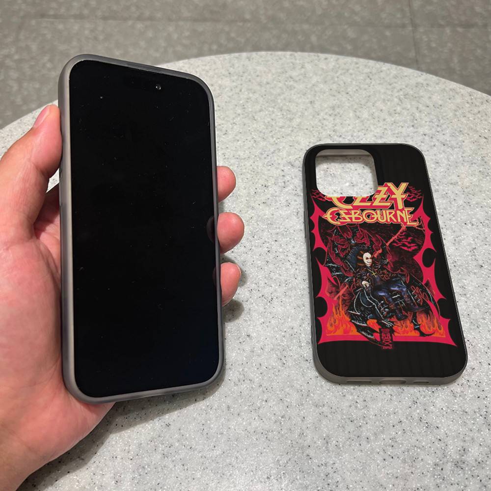Retro Band O-Ozzy O-osbourne Fashion Corrugated Stripe Phone Case For IPhone 17 16 15 14 13 Pro Max Plus Pro Shockproof Cover