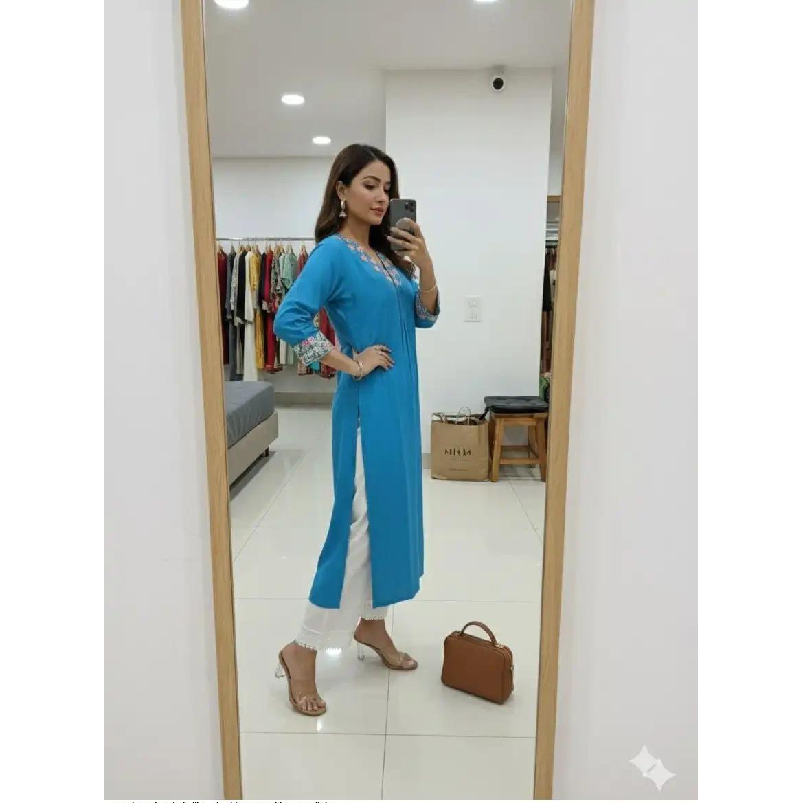 Дизайнерский набор Kurta Pant из шелка Чандери с вышивкой Индийский Болливуд Этнический Kurti L-40