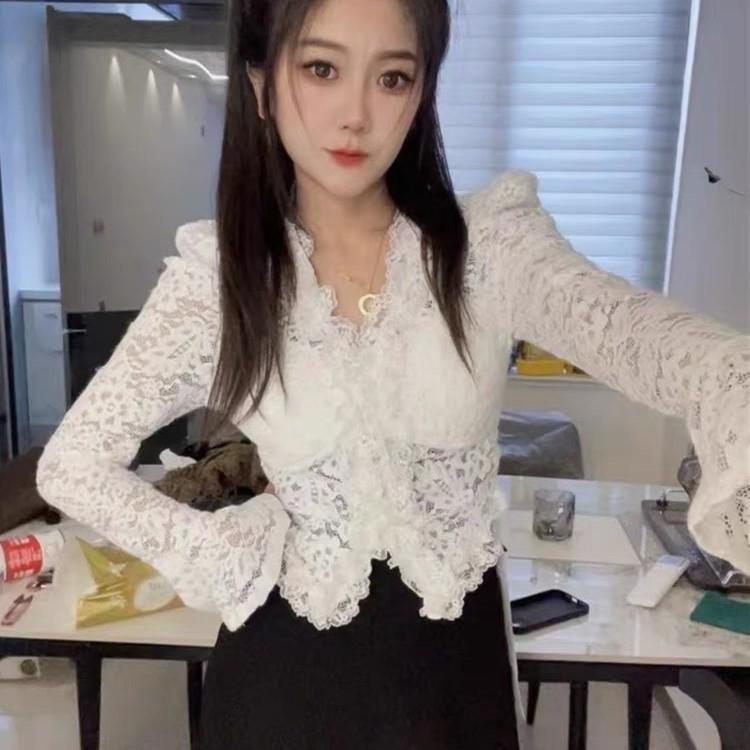 

Женская блузка с V-образным вырезом из французского сказочного кружева - Осень/Зима, Изысканная и Универсальная с рукавами-колокольчиками 2XL (125-135)