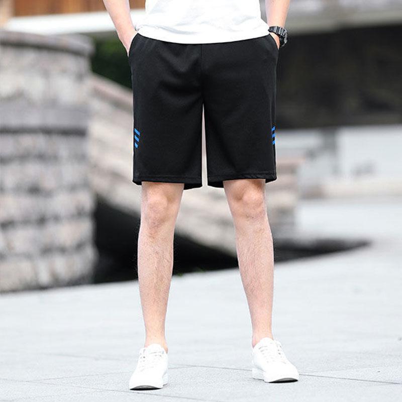 Men's Sports Shorts Cool and Comfortable Breathable Sweat-absorbing Five-point Pants Summer Quick-drying Running Fitness Loose Casual Beach Shorts