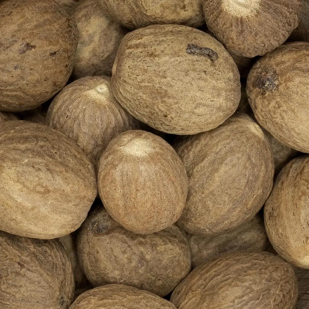 Gałka Muszkatołowa Cała 50G