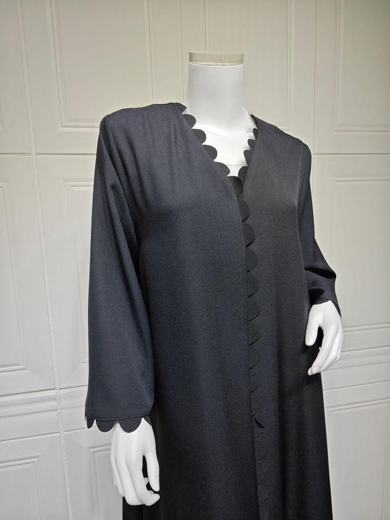 Elegantes zweiteiliges Set aus Cardigan und Hijab - 2025 TikTok Mode, Dubai & Türkei Edition