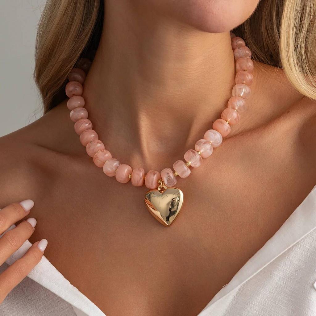 Salircon Y2K Boho Colorful Resin Beaded Choker Necklace for Women Stylish Gold Color Love Heart Pendant Neck Accessories Jewelry