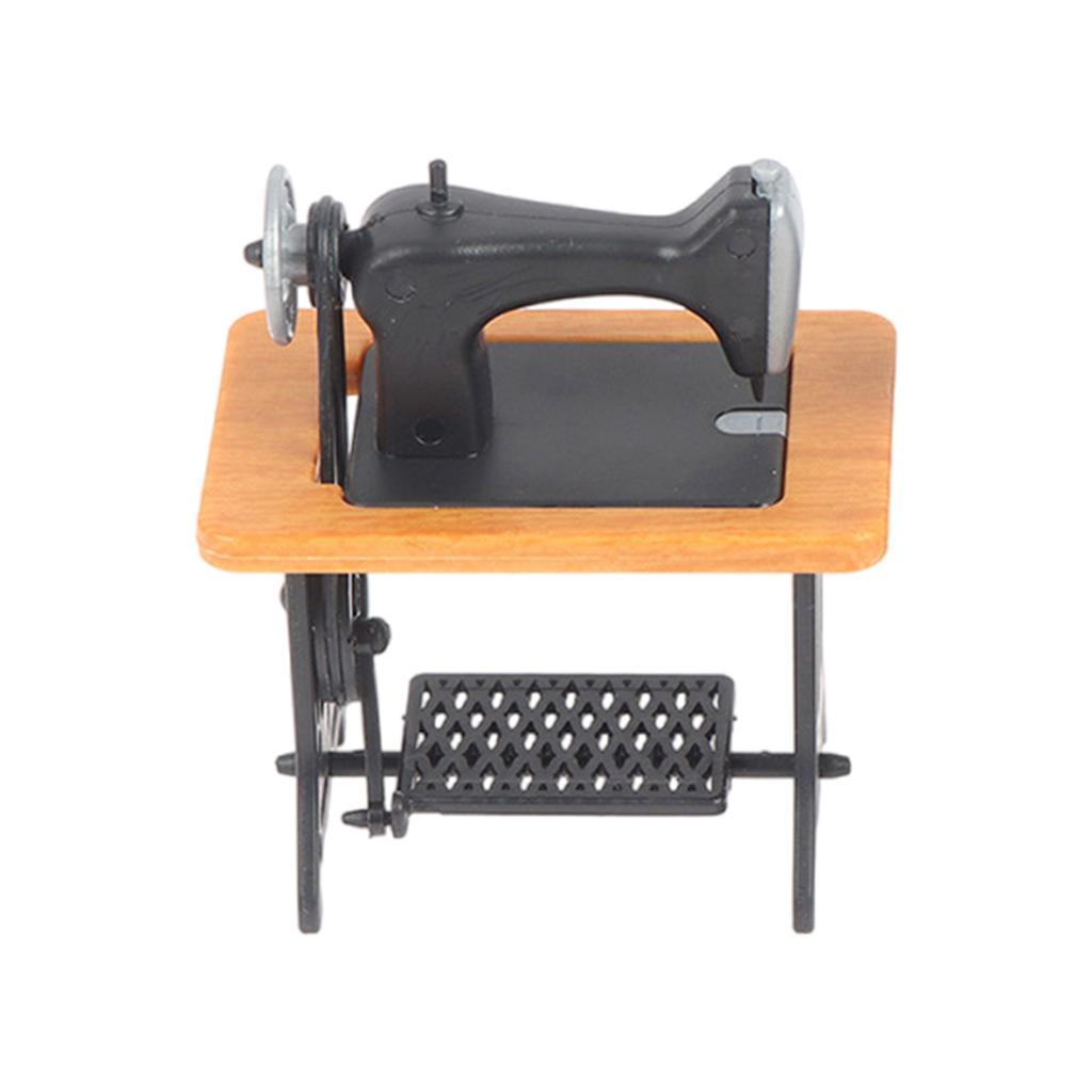 Miniature Sewing Machine Model For Dollhouse Decoration And Collectors 1/24 Dollhouse Scale Furniture Display Props