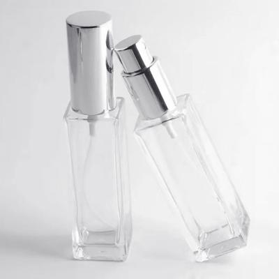 30/50ml Tragbarer, nachfüllbarer Parfümzerstäuber aus klarem Glas, leere Sprühflasche