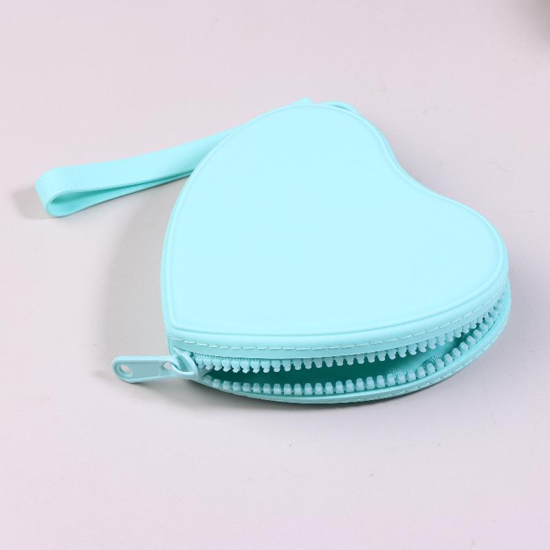 Portable Silicone Coin Purse Waterproof Heart-Shaped Small Wrist Wallet Solid Color Zipper Travel Sundries Storage Bag