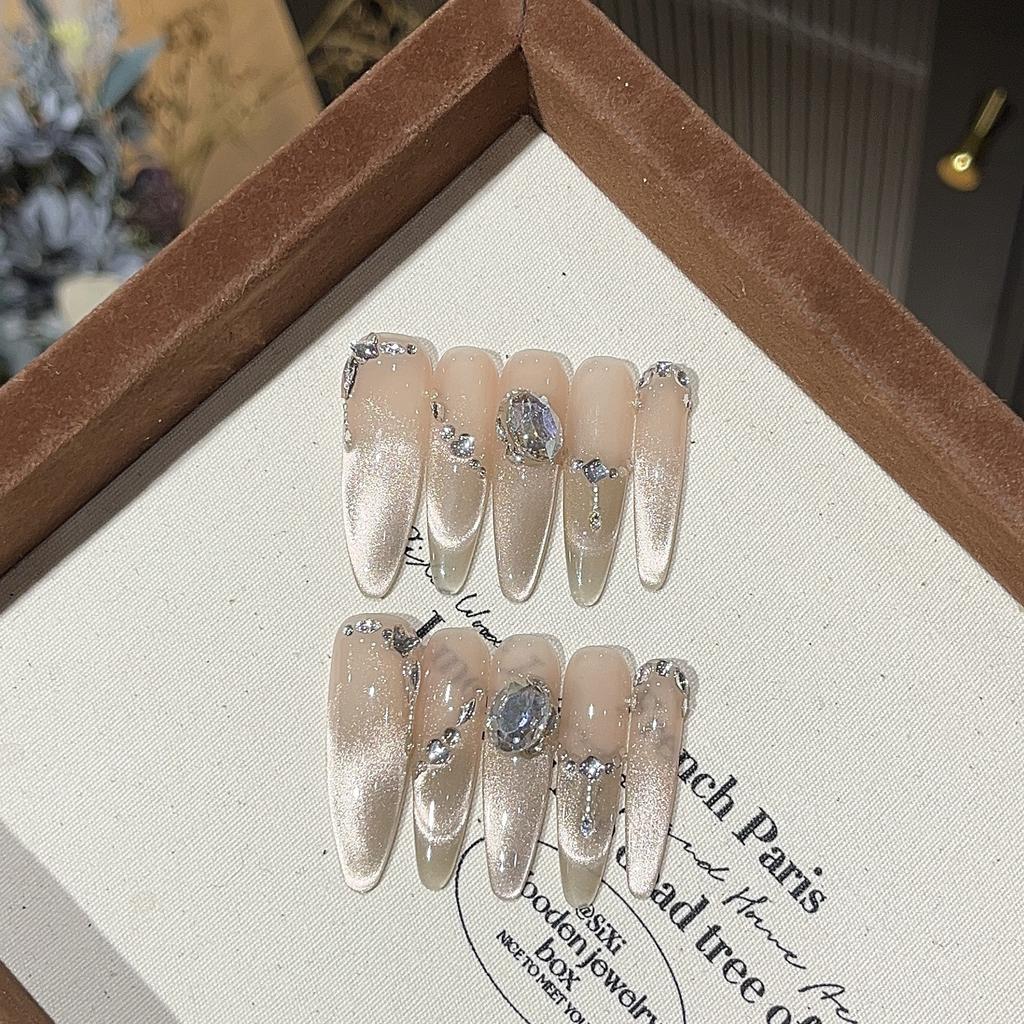 Blinking White Glass Beads Smile and Chase Light Cat Eyes Fine K9 Fat Square Wear Armor