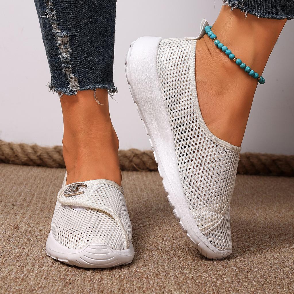 Fashion Women Sneakers 2025 New Mesh Breathable Knit Sneakers Comfortable Casual Outdoor Shoes Lightweight Low Top Casual Shoes Women