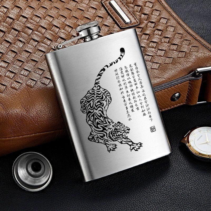 Xuankunpai Mini Portable 304 Stainless Steel Hip Flask