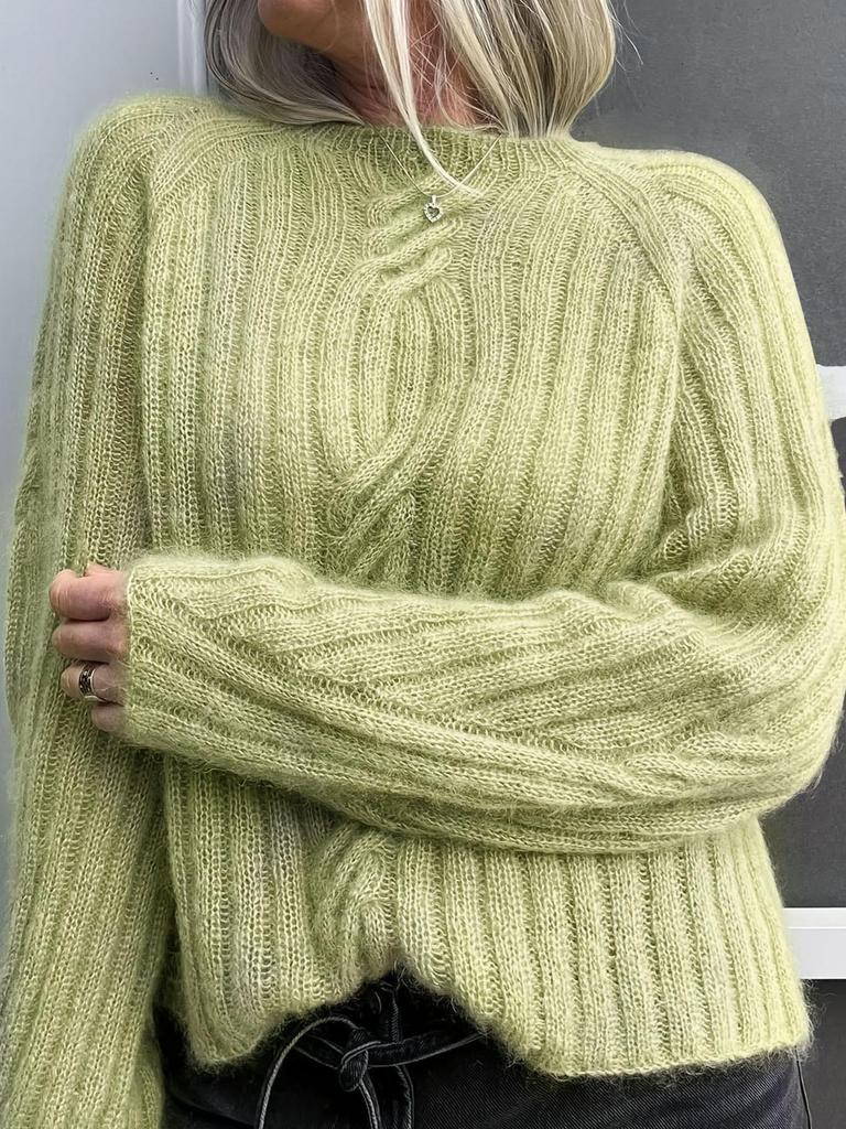 Women's Fresh Fruit Green Knit Sweater - Loose, Round Neck Pullover for Autumn and Winter