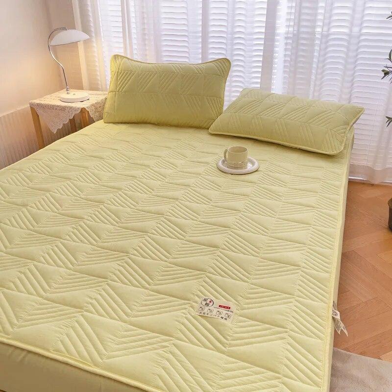 Quilted Waterproof Cotton Mattress Cover Thicken Mattress Protector Fitted Sheet with Elastic Double King Queen Size Bed Cover