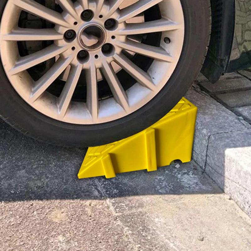 Car Curb Ramp Pad Heavy Duty PVC Curb Ramp Portable Lightweight Threshold Ramp for Driveway Sidewalks Motorcycle Automobile