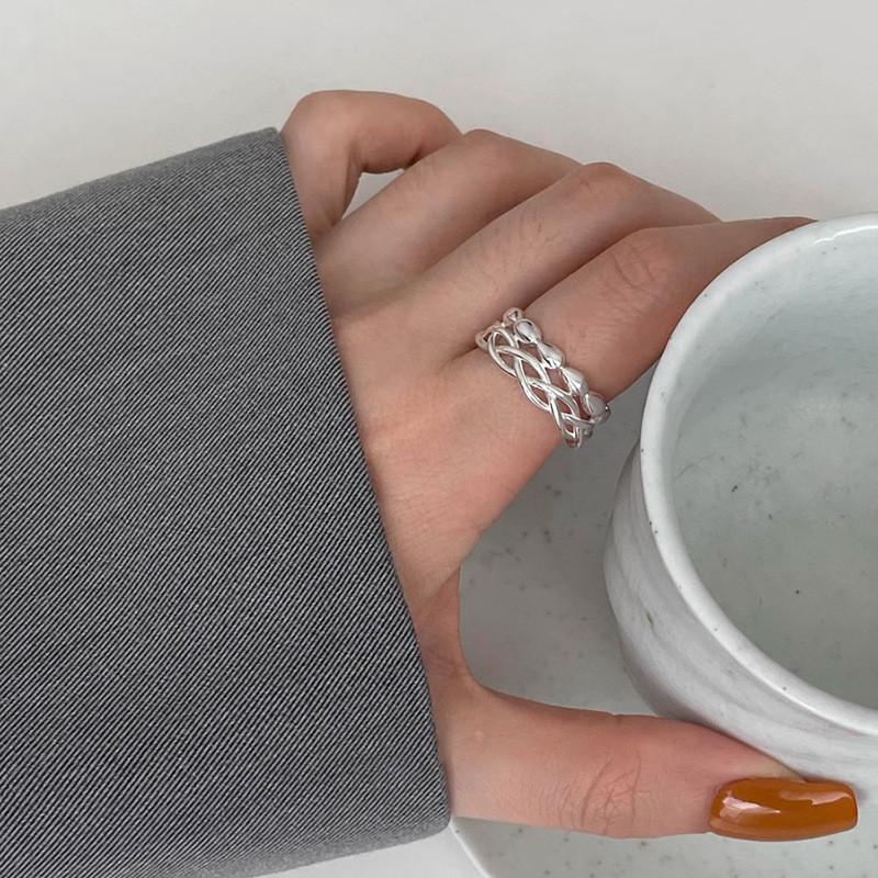 High Quality Adjustable Copper Ring For Women With Trendy Geometric Pattern And Chic Aesthetic