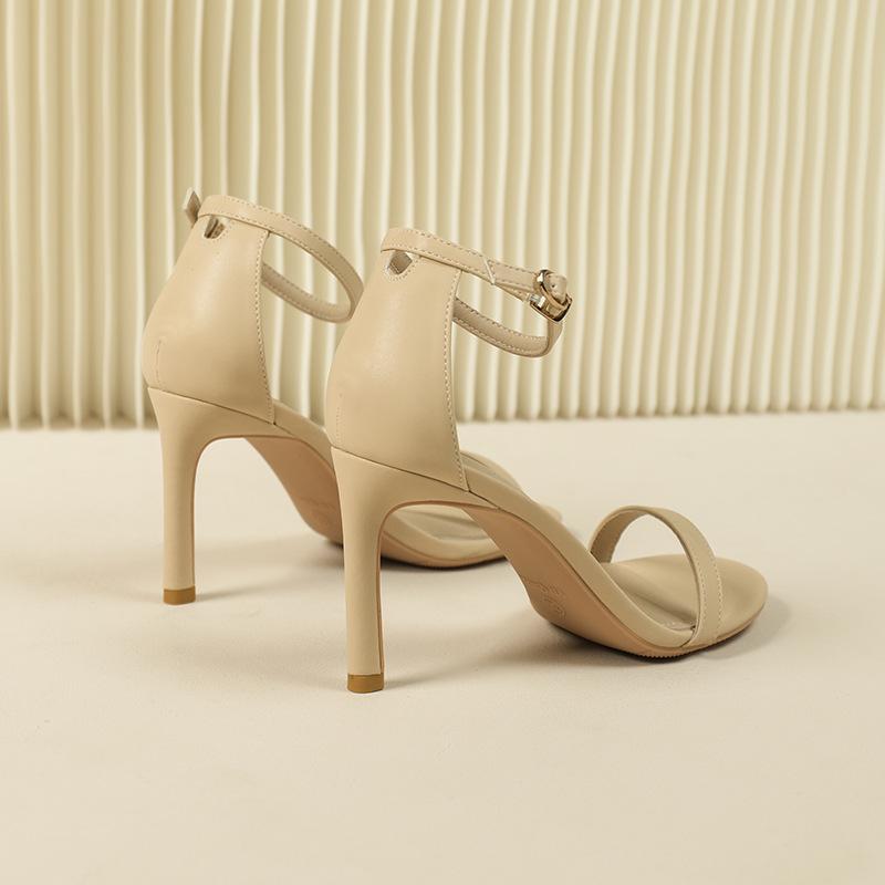 Sommar Damsandaler Mocka Höga Klackar Stiletto Mode Sandaler Damklackar Damskor Damsandaler Klassiska Sexiga Pumps