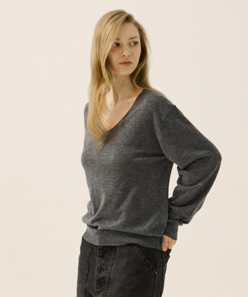 OATMEAL CAFE Timeless Essential V-Neck Knit - Gray