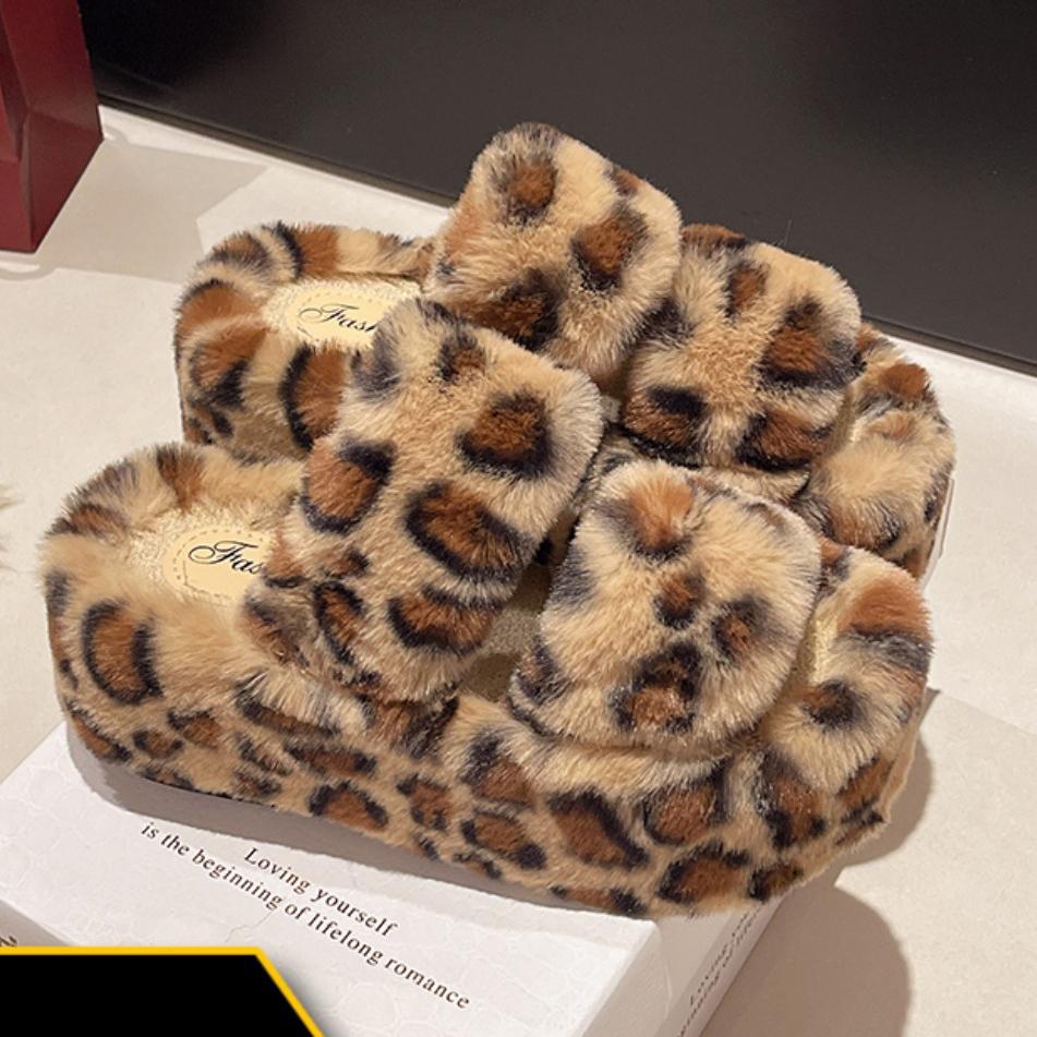 Fashion Korean Double band fur slides female warm fluffy platform shoes thicken soled winter fleeces slippers women shearling pantufa