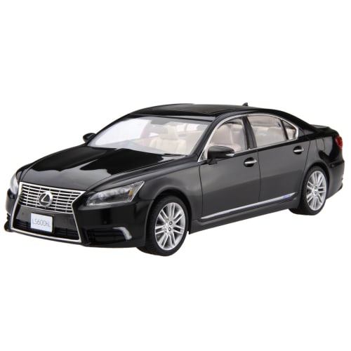 Fujimi Model 1/24 Inch-Up Series No. 97 Lexus LS600hL 2013 Model Plastic Model ID97