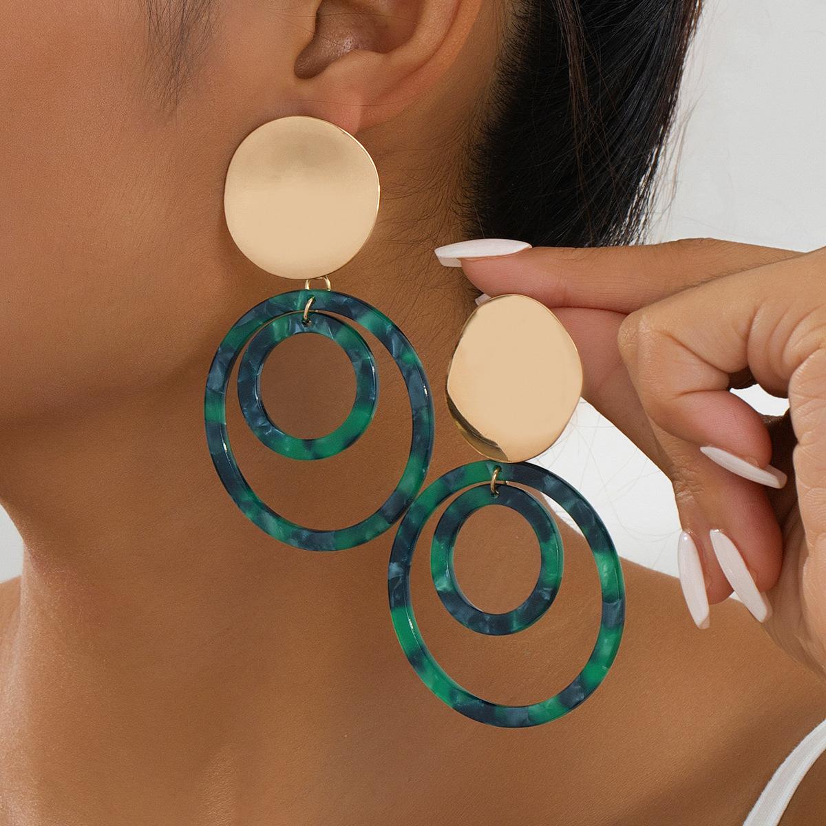

Colorful hollow geometric round earrings різнокольоровий