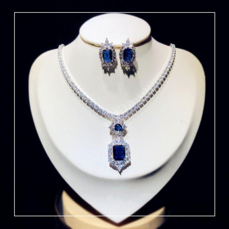 Women's Jewelry Set S925 Created Emerald Gemstone Earrings Sparkling Necklace Classic High Jewelry Mother's Day