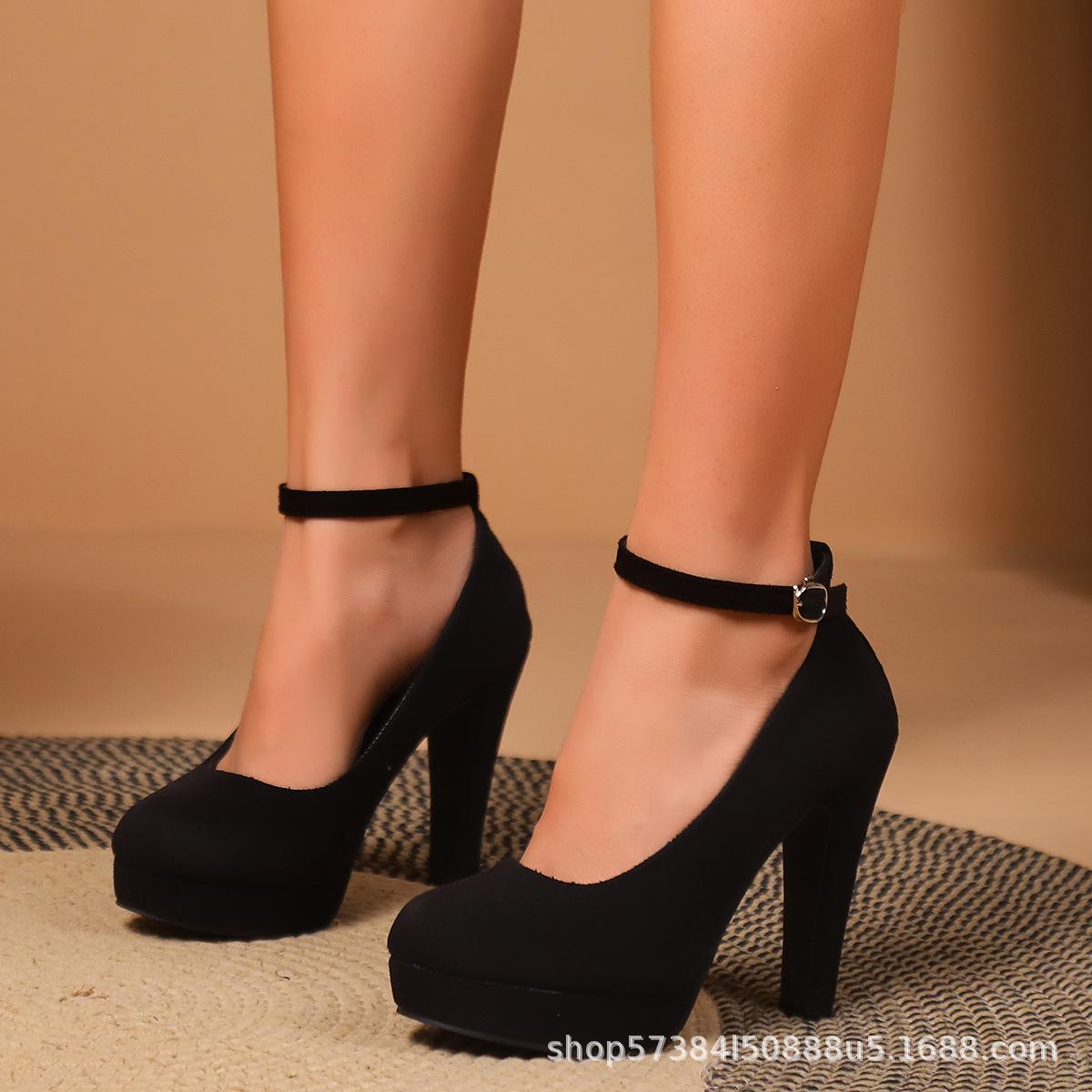 

Baotou sandals women wear high-heeled sandals women s summer new models are not tired, pointed feet French large size wide feet high heels 34 чёрный