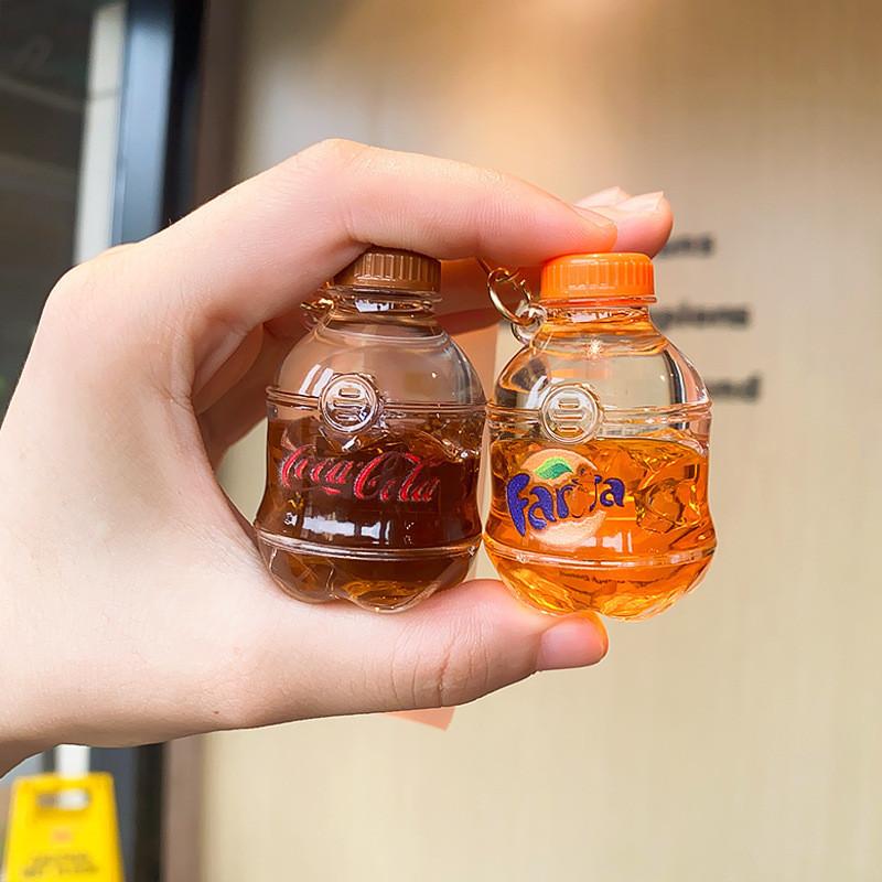 Charming Acrylic Keychain With Liquid Drift Bottle Design For Bags And Cars