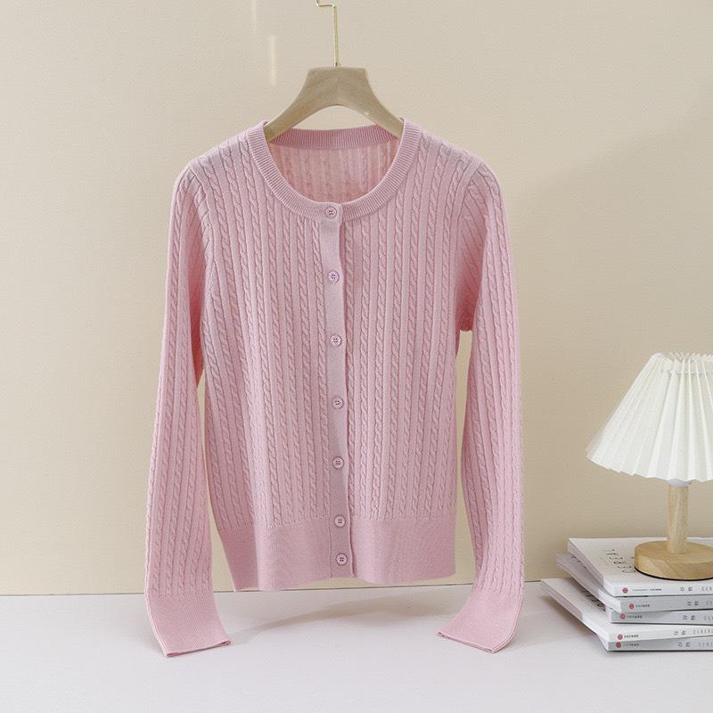 

Новинка ранней весны, простой кардиган из вязаной шерсти с круглым вырезом и длинными рукавами, с узором «витая коса» и «цветок», темпераментный, универсальный, короткое пальто, женский базовый свитер One size fits all [recommended 80-60kg]