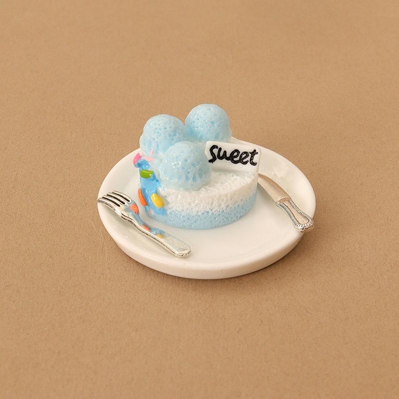4Pcs 1:12 Dollhouse Miniature Simulated Dessert Cake Mini Tableware Plate Spoon Fork Food Dessert Tray Model Kitchen Decor Toys