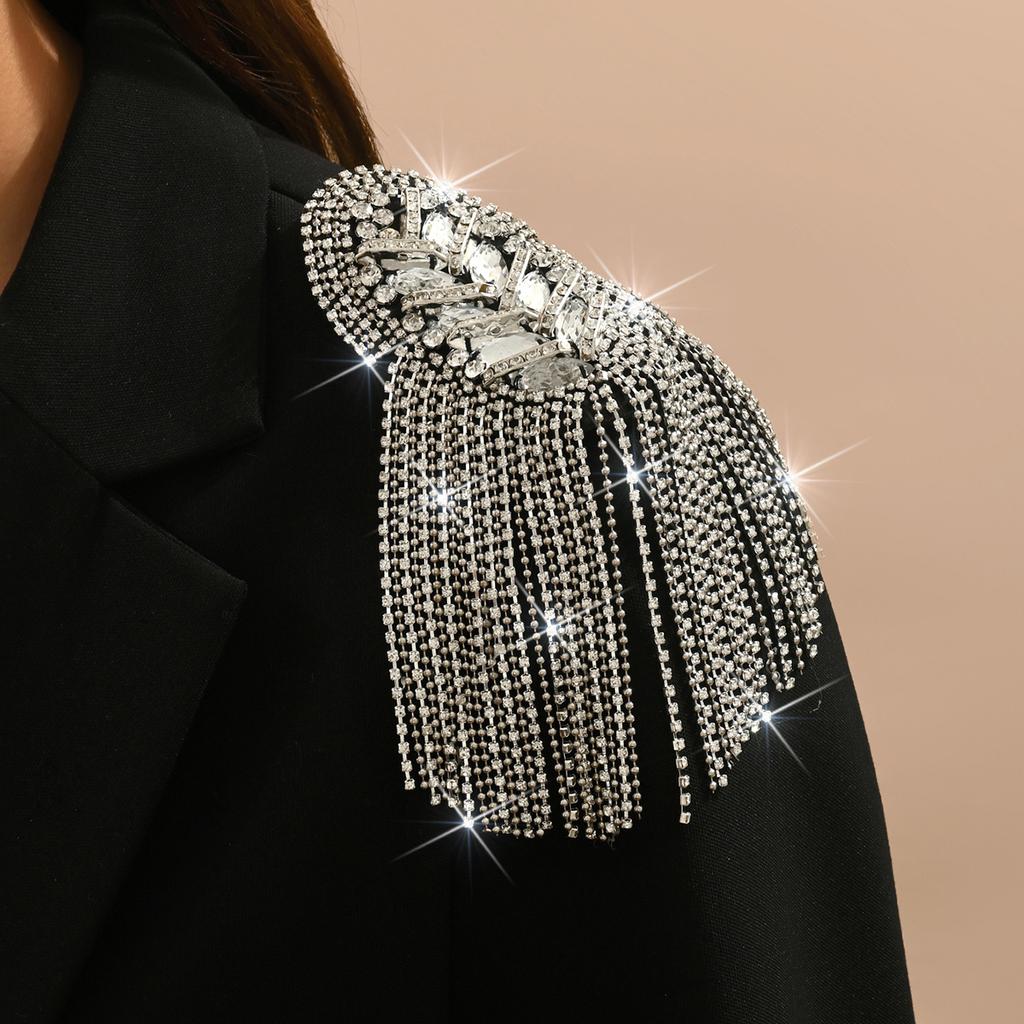 European and American Fashion Full Diamond Shoulder Accessories Tassel Shoulder Patch Brooch