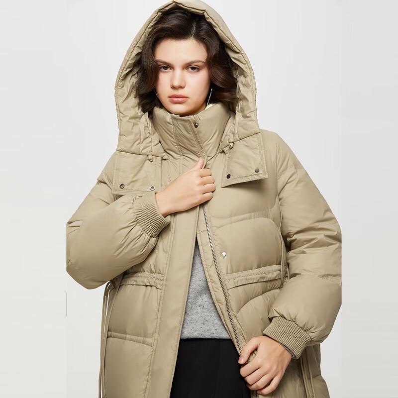 

Tatu Women s Long Color-Blocked Hooded Down Jacket S