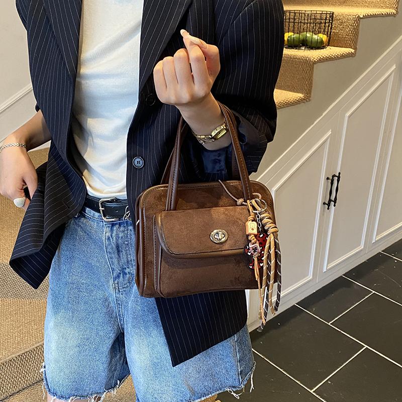 Women'S Mini Suede Shopper Shoulder Bag 2025 Winter Luxury Design Retro Handbags For Women Solid Color Shopping Tote Bags