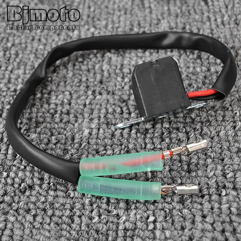 Ignition Pick Up Trigger Pulse Coil Pulsing Sensor For Suzuki DT100 DT115 DT140 DT150 DT175 DT200 DT225 DT25C DT30C DT50A DT55