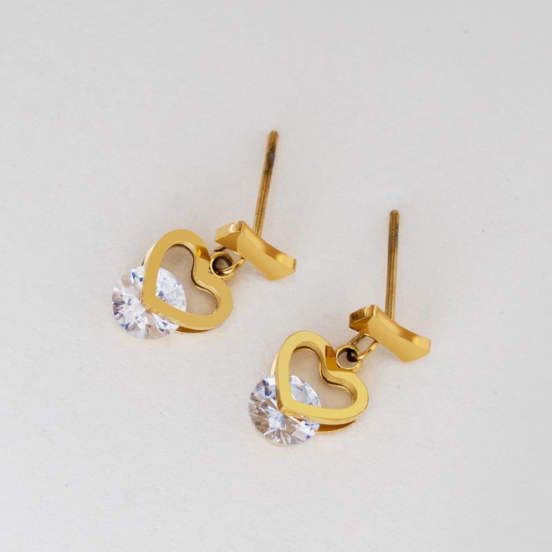 Schwarzer Zirkon Liebesstecker Edelstahl Einfaches Nischendesign Kleine Ohrringe Leichte Luxus-Ohrringe Titanschmuck