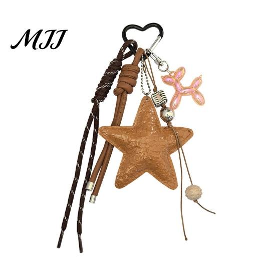 Lightweight Faux Leather Keychain Pendant Matte-Glossy Finish Imitation Five-Pointed Star Key Five-pointed Chain with Metal Heart Buckle Backpack