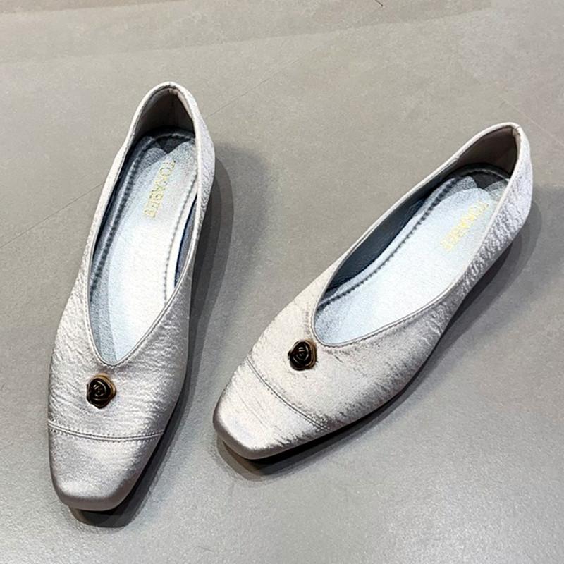 Fashion Elegant Gold Chunky Heel Women's Loafers Fashion Metal Flower Decoration Mules Casual Shoes for Women Light Comfort Office Shoes