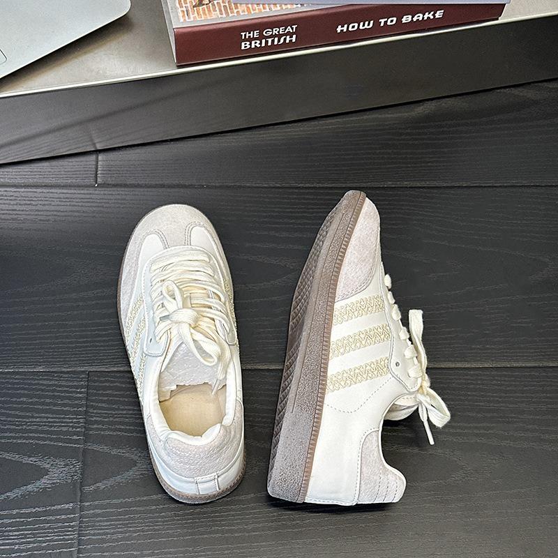 -3 Women's spring versatile little white shoes soft soles are not tired feet single shoes casual flat-bottomed breathable board shoes