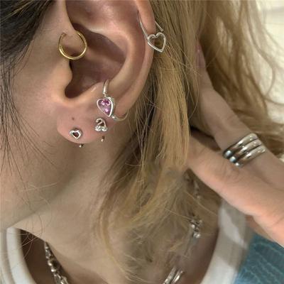 Sweet and Cool Style Simple Girl Love Earrings Temperament Cold Style Earrings New Style