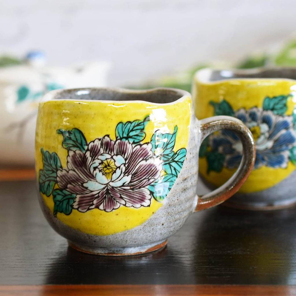 Waza no Kura Stilvolles Tassen-Paar-Set Kutani-Keramik Yoshidaya Pfingstrosen-Keramik Luxusmarke Geschirr Hergestellt in Japan