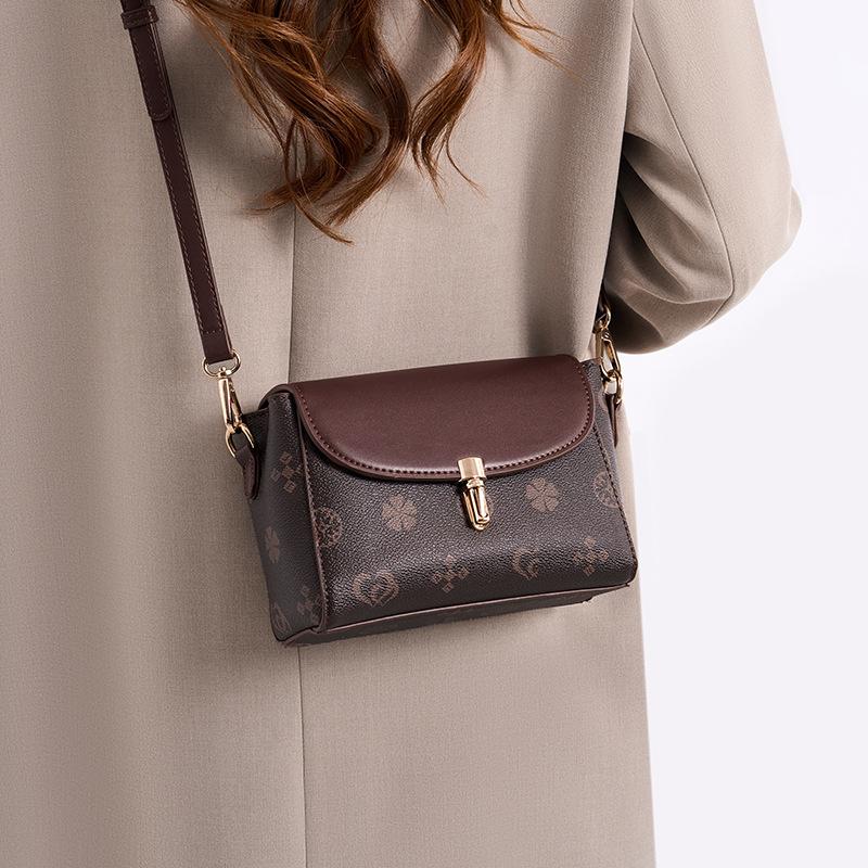 Bag Women's 2025 Autumn and Winter Trendy New Women's Bags Messenger Bags Retro Shoulder Bags High-end Mother Bags Luggage