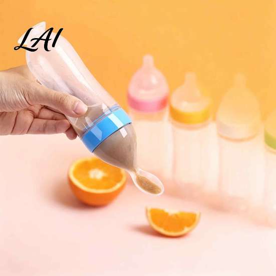 Ergonomic Baby Feeding Tool Silicone Squeeze Spoon Single-handed Rice Cereal Bottle with Soft Tip Spoon for Flow Control Easy Clean Dispensing