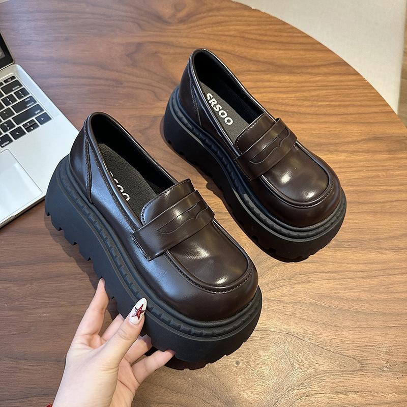 

Platform women s new shorty Le increases the height of British small leather shoes, black one-pedal single shoes 40