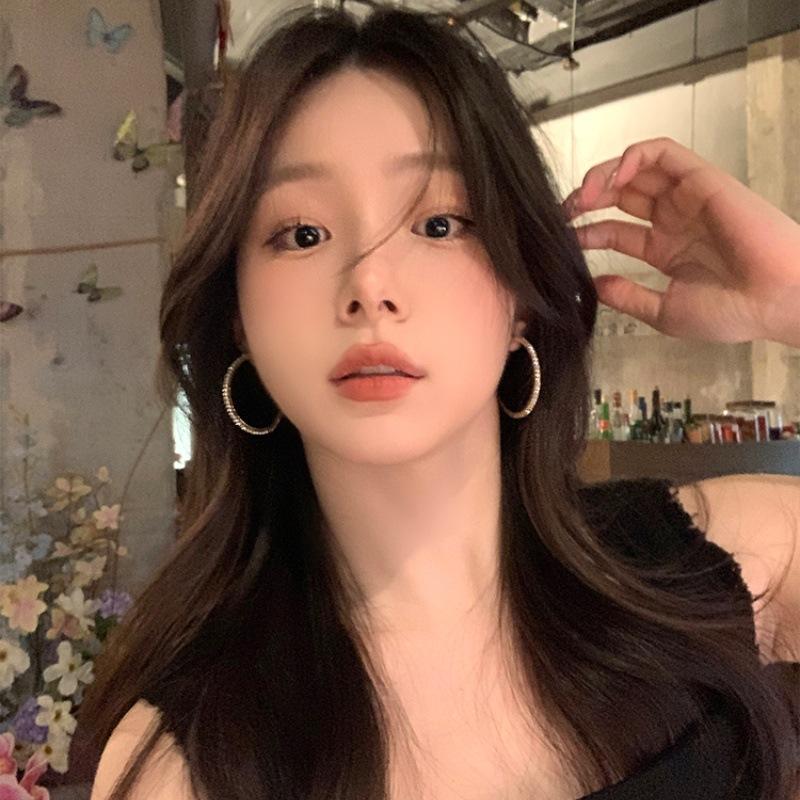 

Zircon Spice Girls Trendy Big Earrings Earrings Women s Light Luxury Premium Temperament Earrings Plain Ring Earrings Show Face Small Ear Buckles