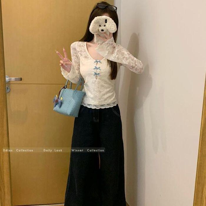 

Chic White Lace Bow Cutout T-Shirt for Early Autumn M (85-100 jin)