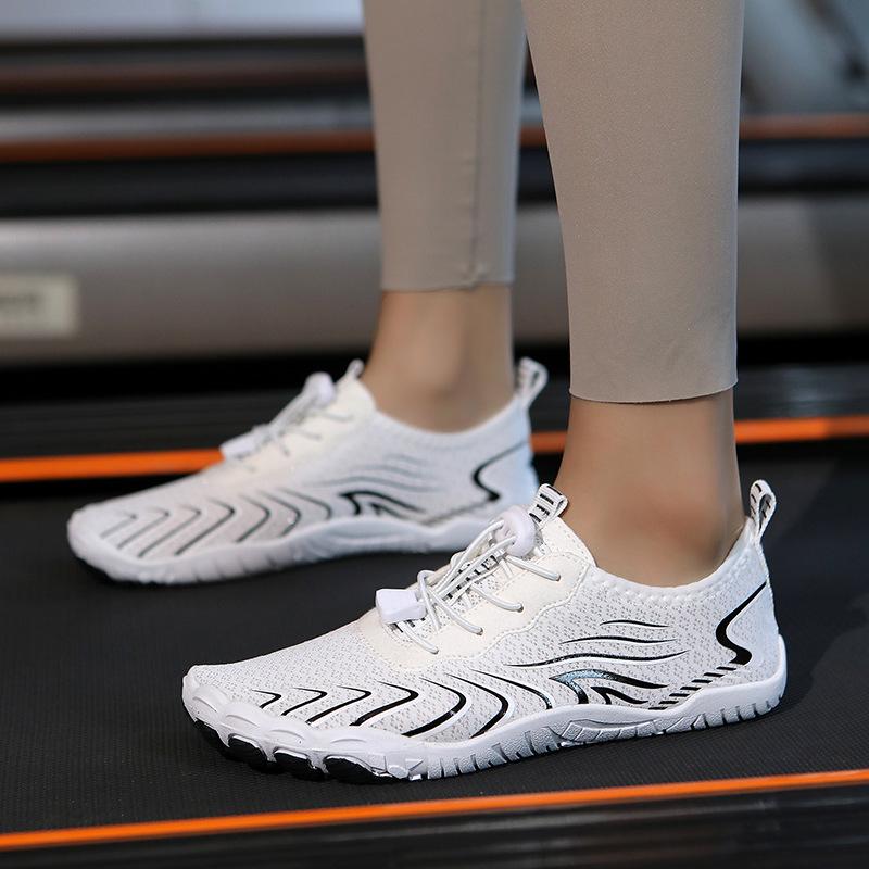New swimming wading shoes breathable five-finger shoes men's and women's outdoor sports cycling couple's creek shoes